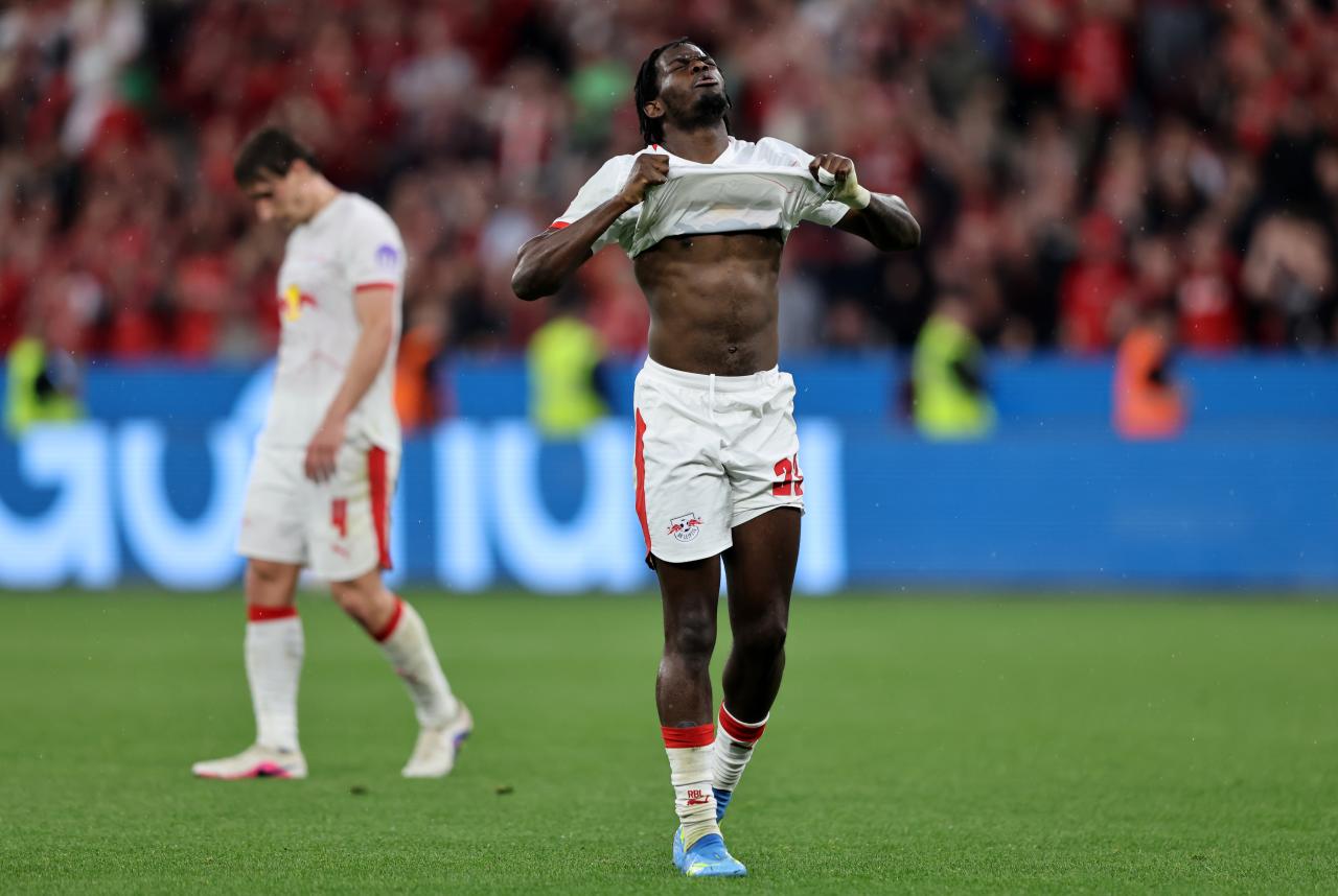 RB Leipzig lower asking price for key defender amid transfer pressure
