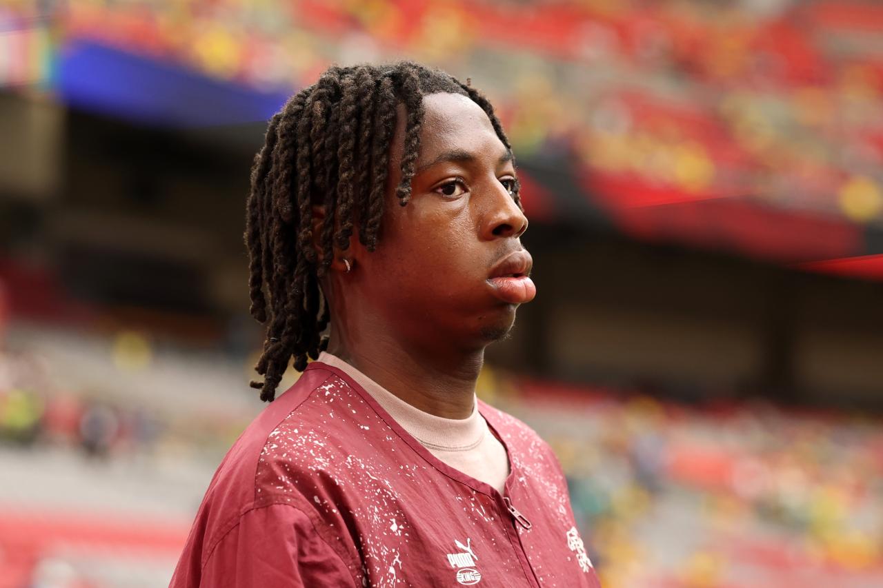 Newcastle agree deal to sign Manzambi from Freiburg