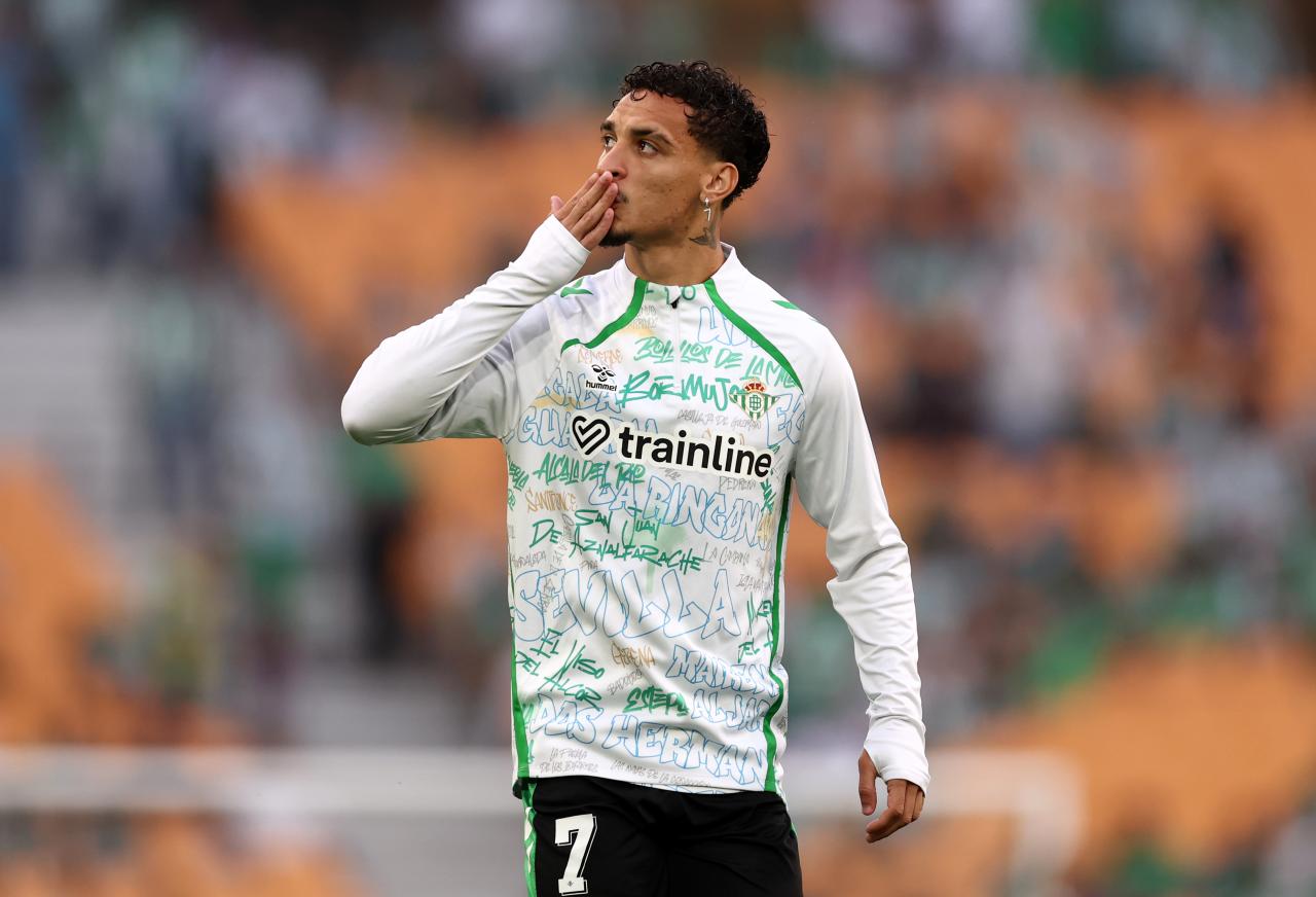 Former Manchester United star Antony reveals why he turned down FC Bayern