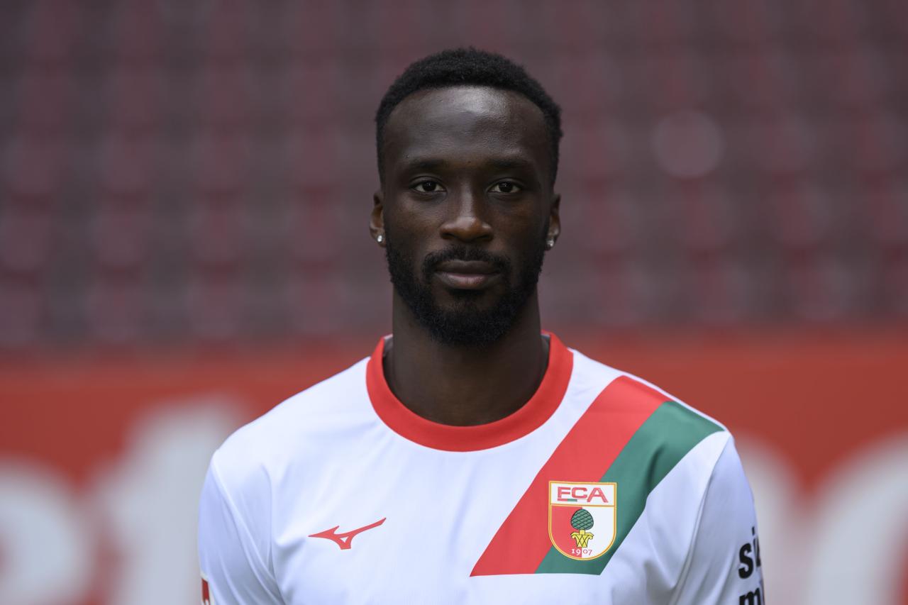 Sky: FC Augsburg receive new Crystal Palace bid for Matsima as player keen on move