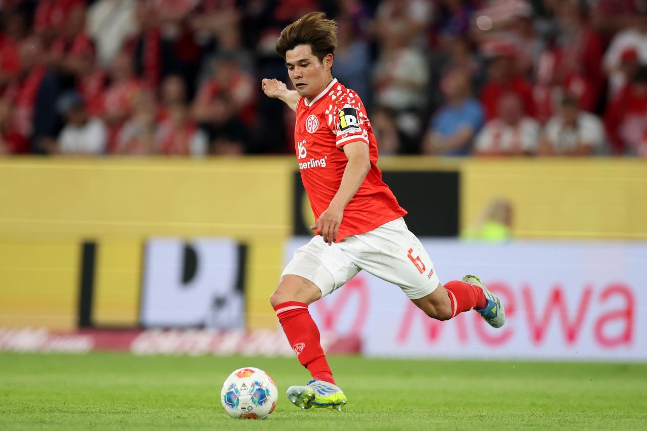 Mainz boss opens door to Kaishu Sano sale amid Liverpool and Arsenal links