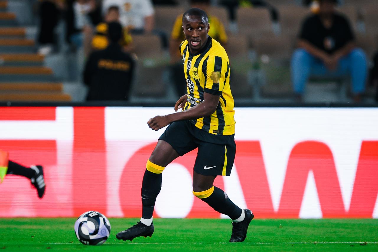 Leverkusen in advanced talks to re-sign Moussa Diaby