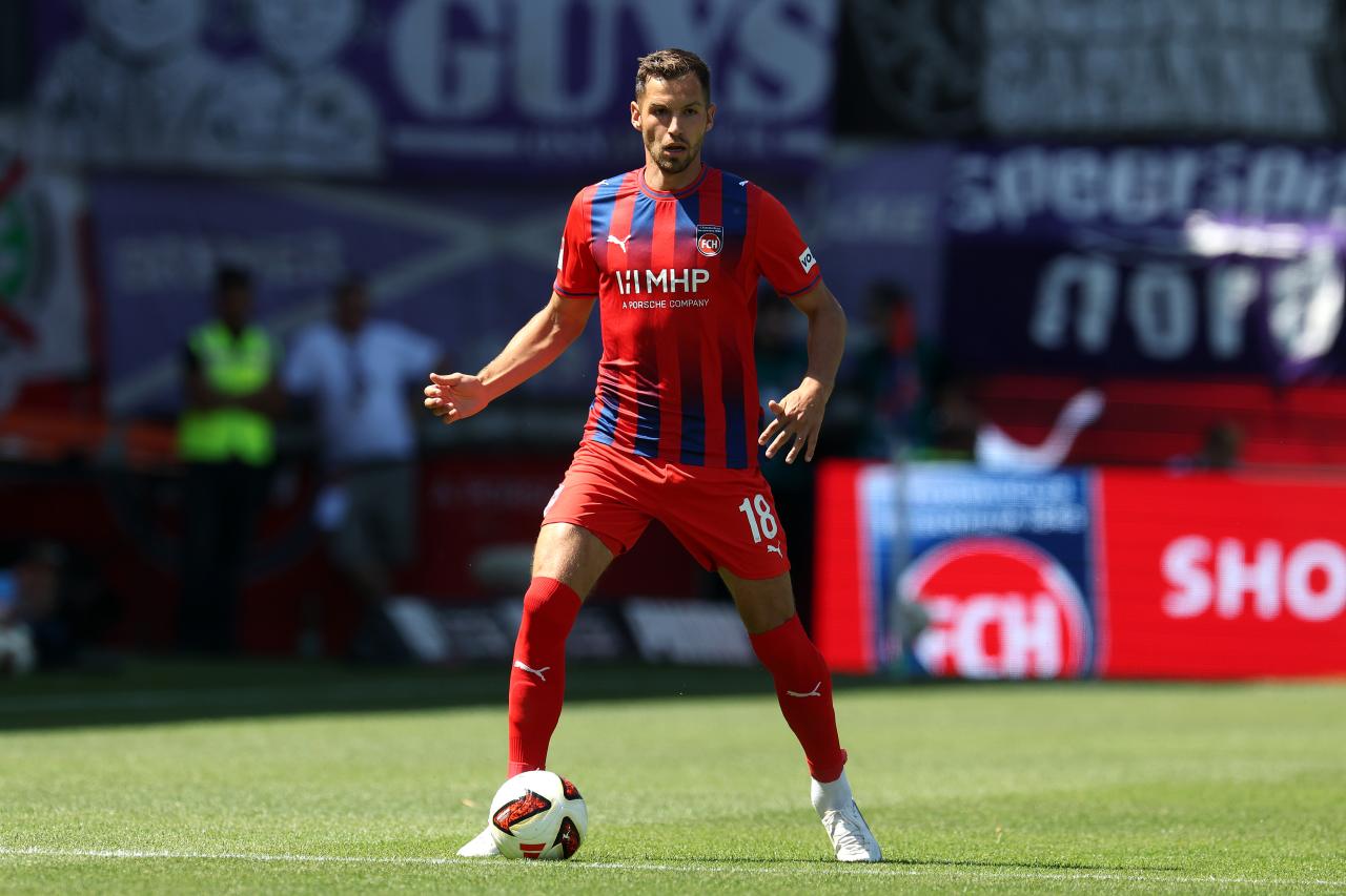 Official: 1.FC Heidenheim striker Pieringer joins SC Paderborn
