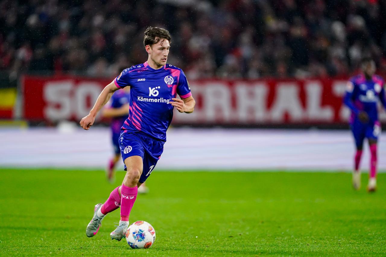 Mainz forward Bøving nearing 1.FC Nürnberg loan spell