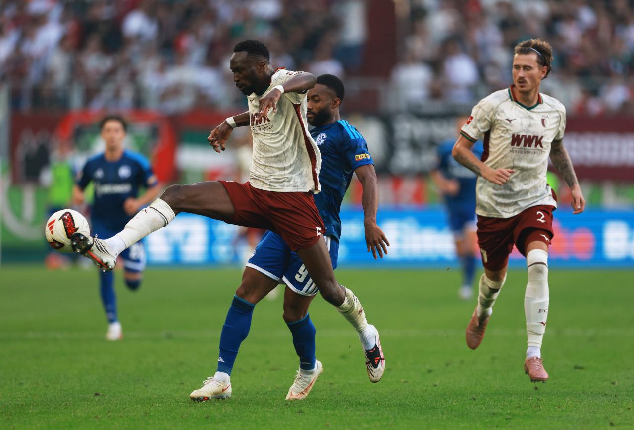 Fulham initiate talks with Augsburg for Matsima, also keen on Frankfurt's Larsson