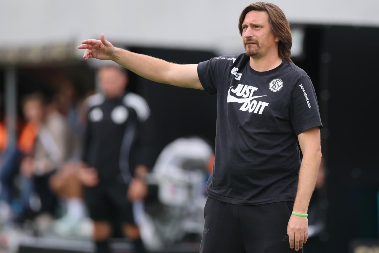 Elversberg coach Wagner sees red card overturned ahead of Bayern test