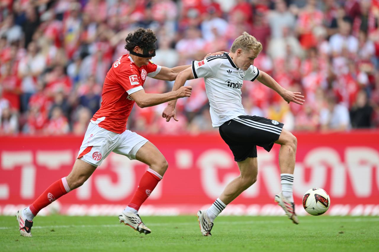 Atubolu extends penalty record as Frankfurt record first win of the season in Mainz