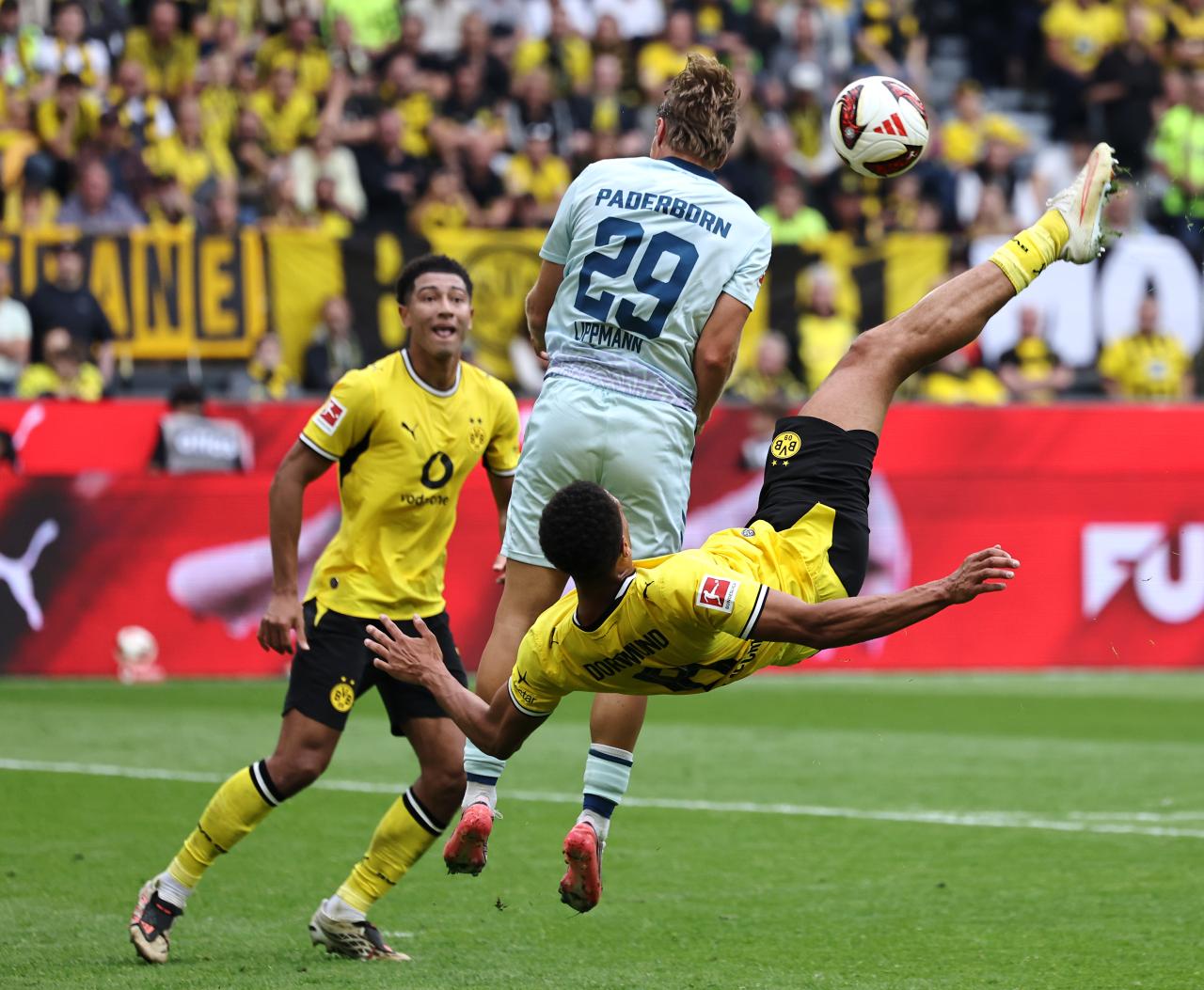 Felix Nmecha reacts to Dortmund bicycle kick: 'A bit of childhood'