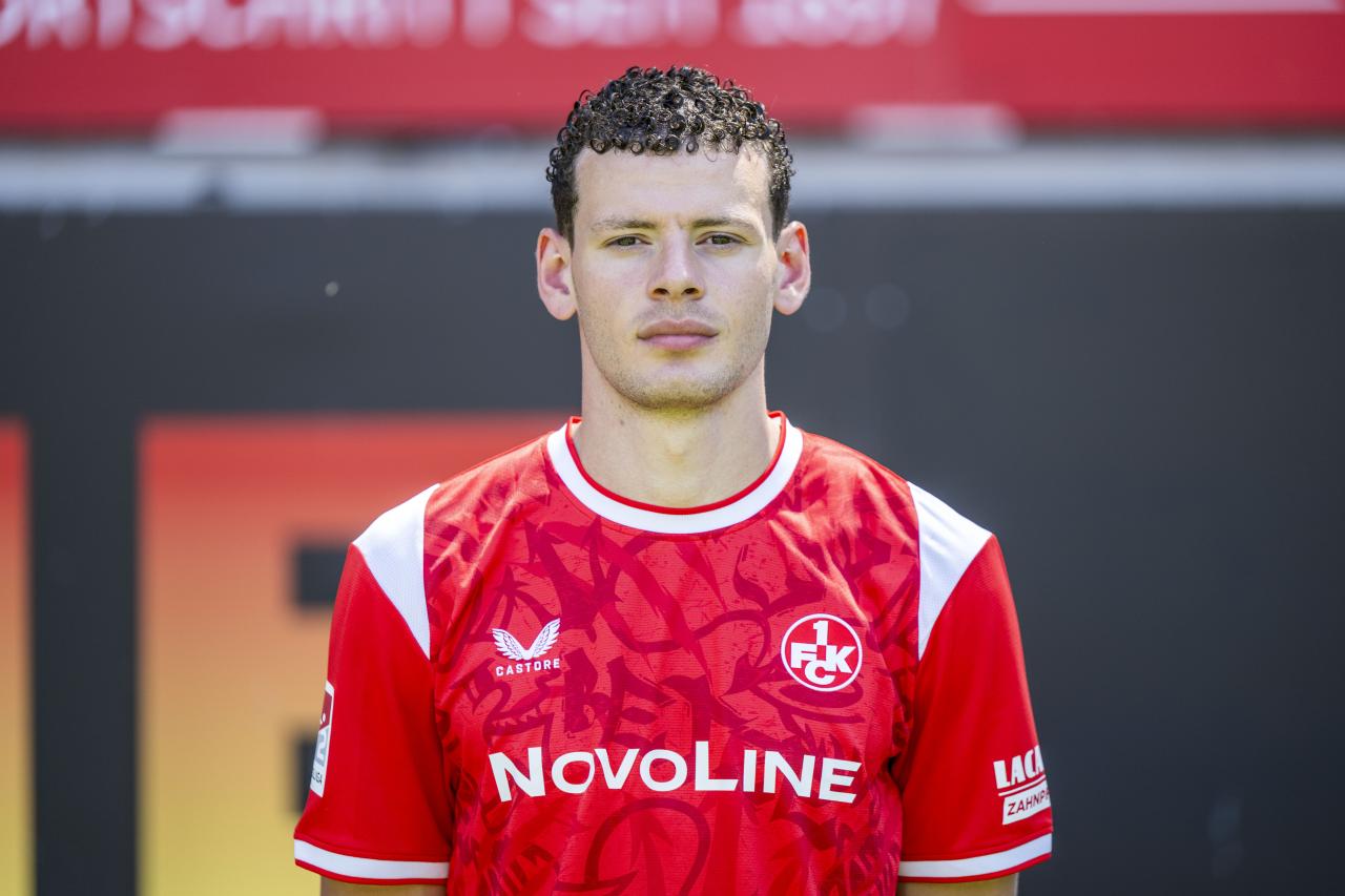 2. Bundesliga: Turkish striker Yardımcı sinks former club Braunschweig as Kaiserslautern prevail