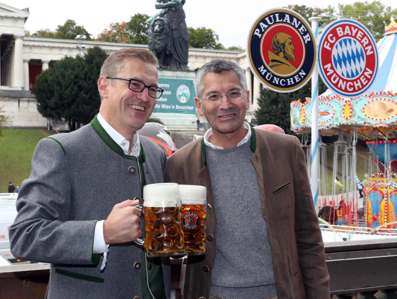 Bayern bosses relaxed despite Dortmund lead: “We’ll certainly chase them down!”