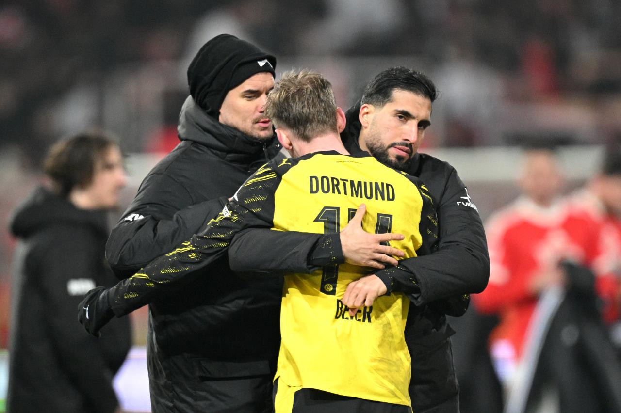 Borussia Dortmund star ruled out until 2027