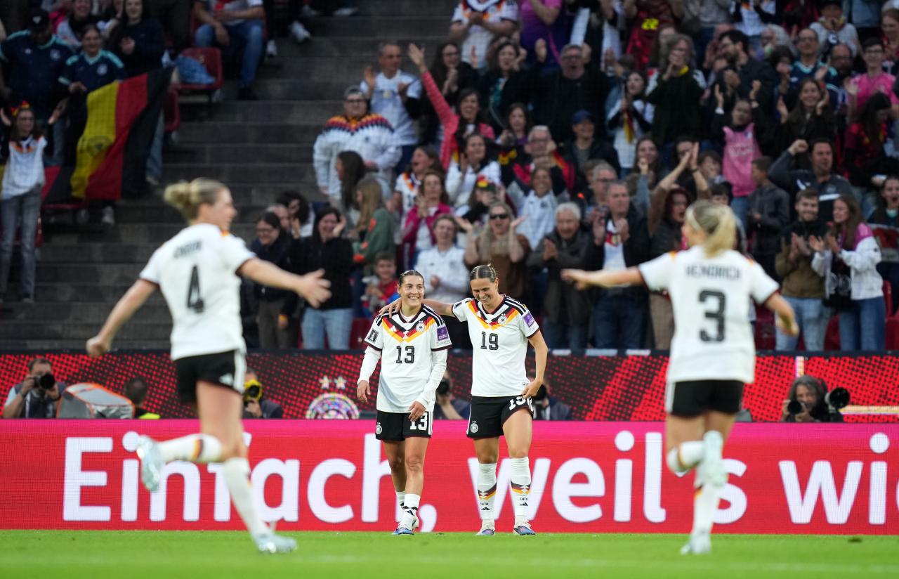 Confirmed Lineups: Germany W v Australia W