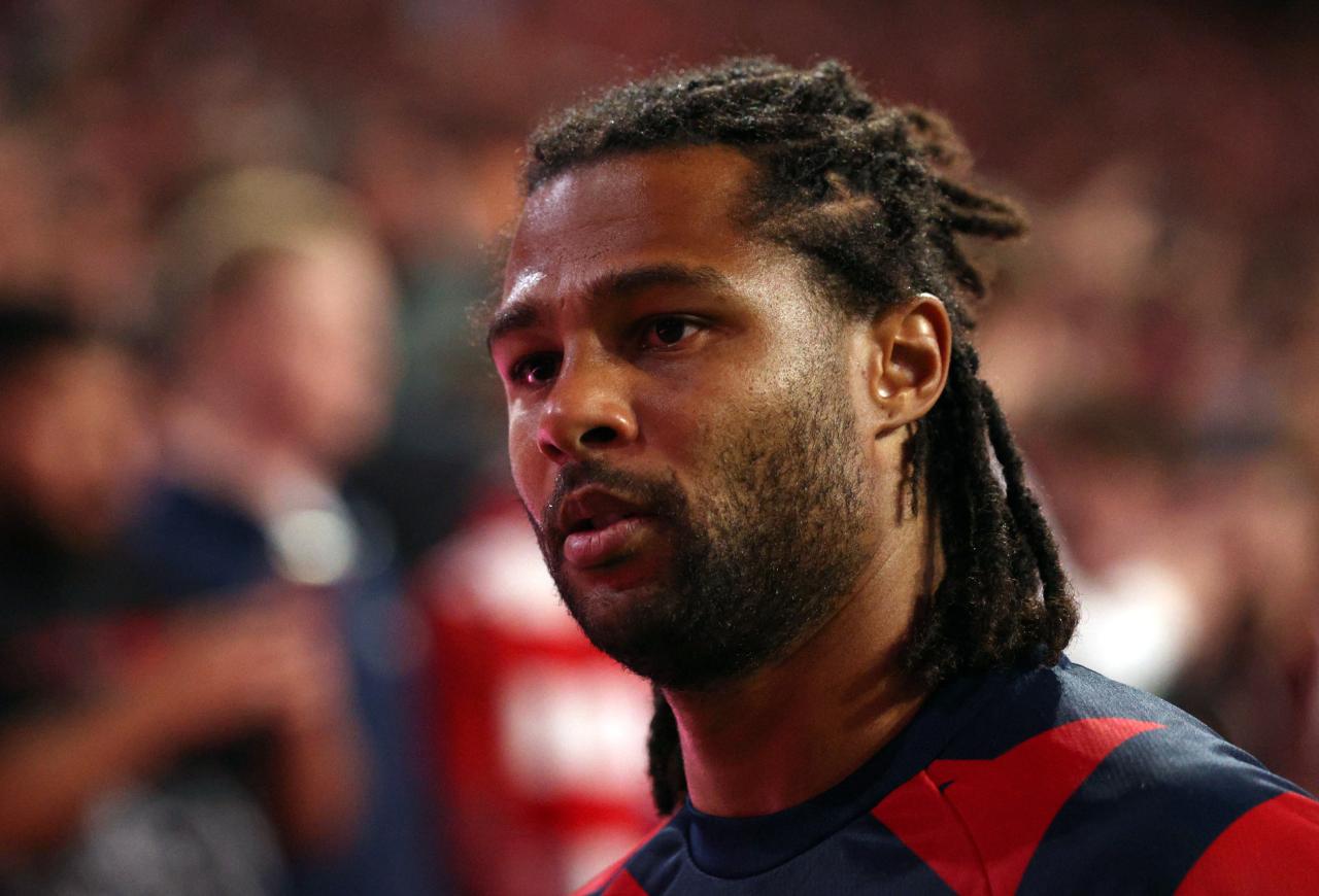 Gnabry pictured "visibly frustrated" after Bayern's stalemate with Viking FK