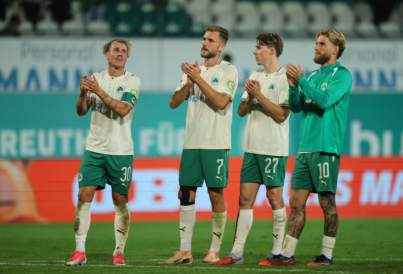 Confirmed 2. Bundesliga Lineups: Greuther Fürth vs. Eintracht Braunschweig