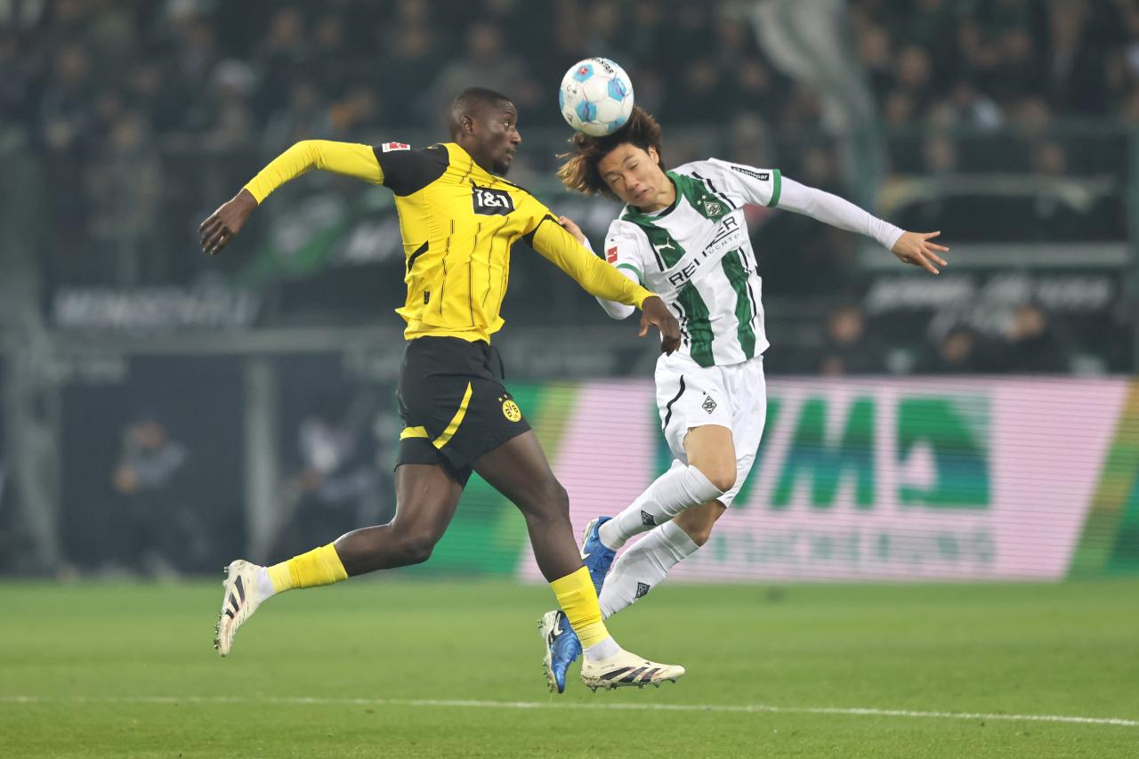 Gladbach will “do everything” to extend Itakura’s contract, insists Virkus