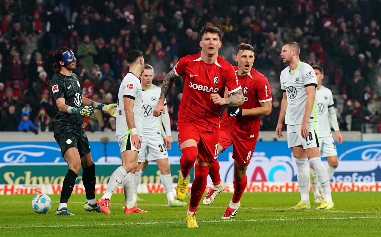 Kübler bags brace as Freiburg move past Wolfsburg