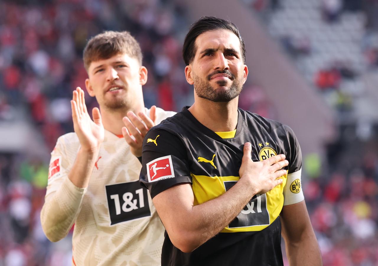 Emre Can postpones Dortmund future talks