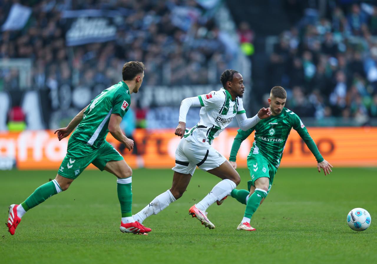 Gladbach winger suffers season-ending injury