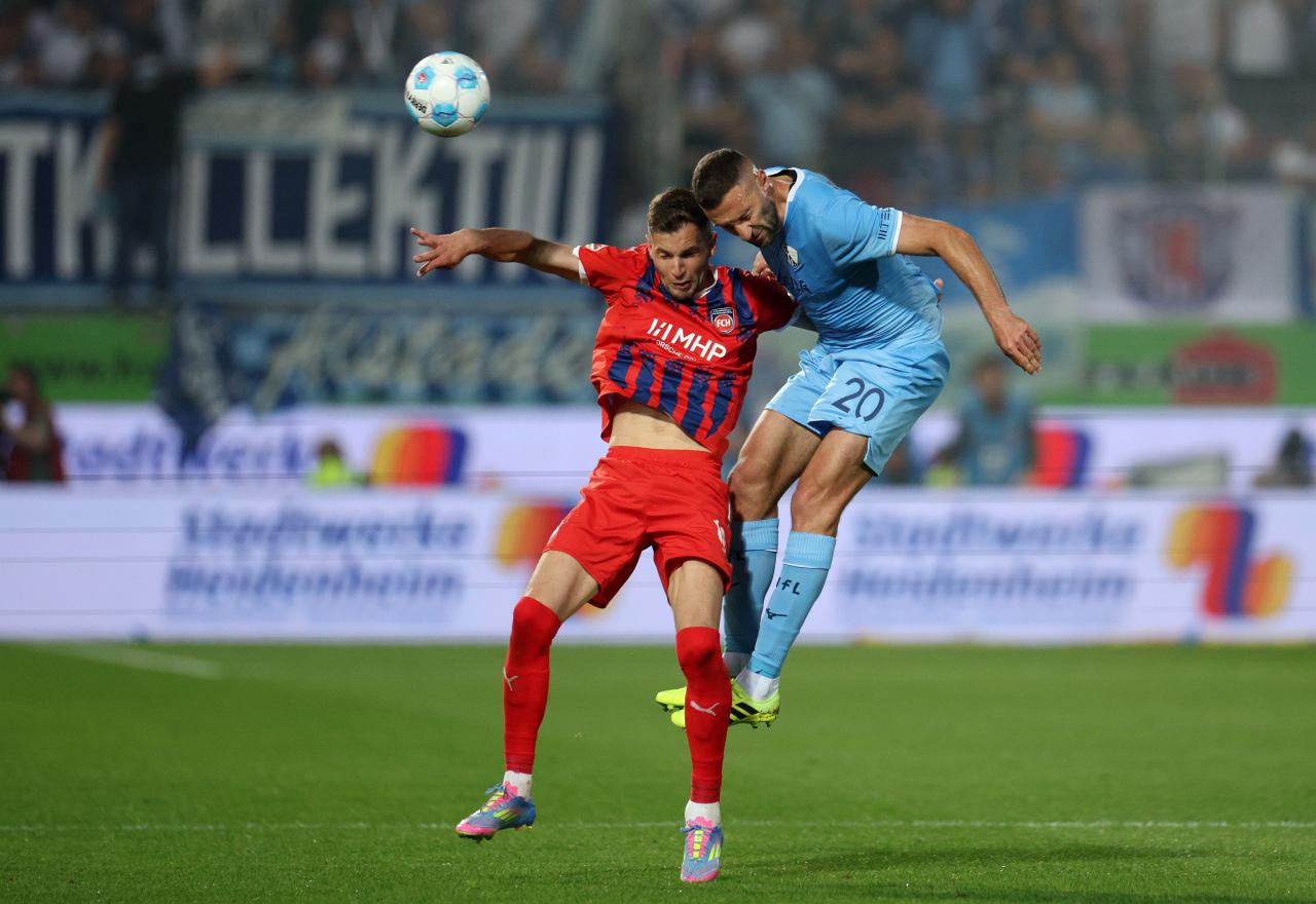 Kevin Müller’s serious injury casts shadow over relegation six-pointer