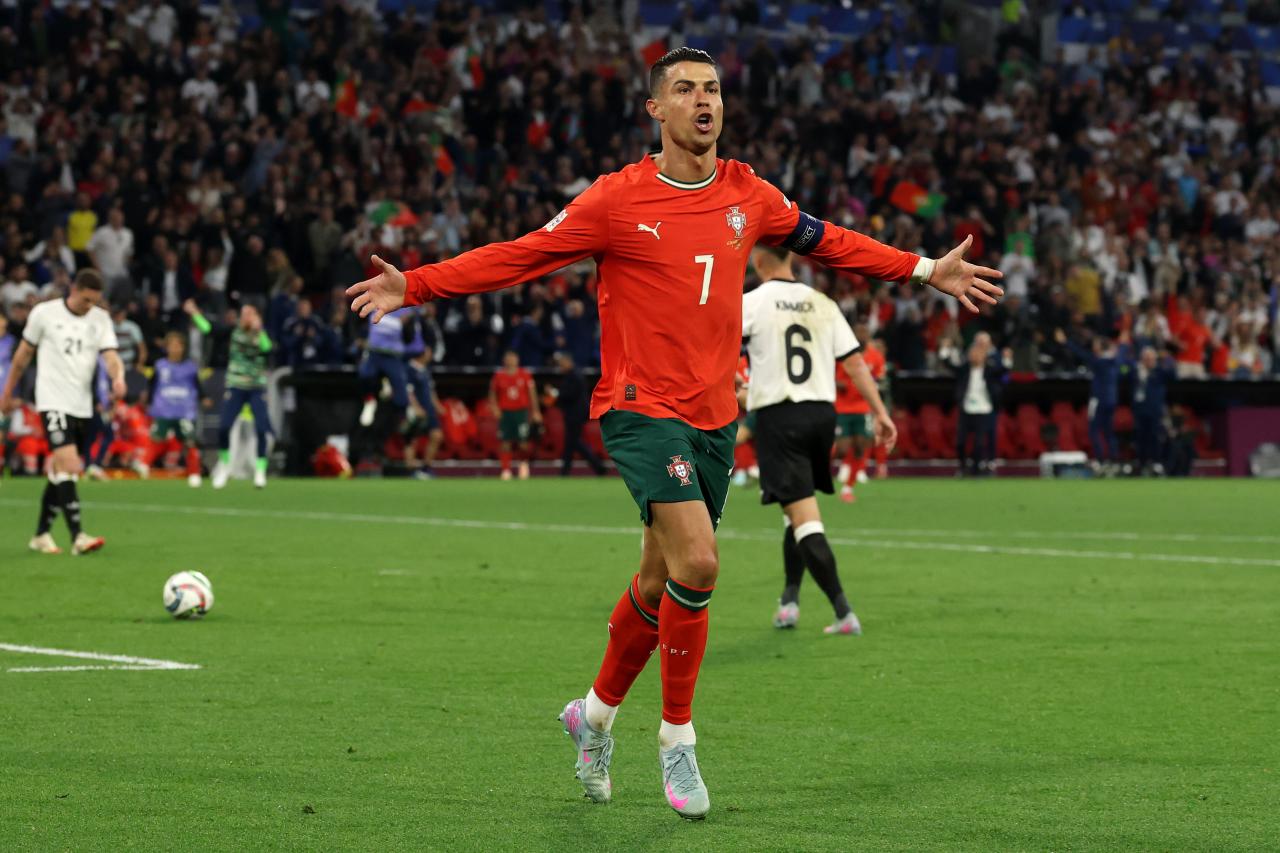 Ronaldo scores winner to send Portugal to Nations League final