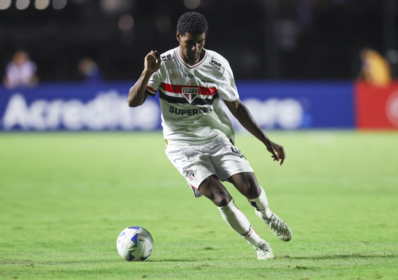 Leverkusen pursuing São Paulo wonderkid Ferreira