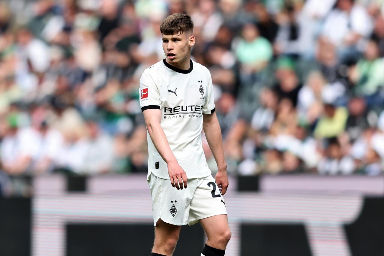 Gladbach looking to fend off Ullrich interest with new contract