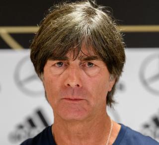 Löw struggled after Germany's 2014 World Cup title: "I locked myself in a toilet"