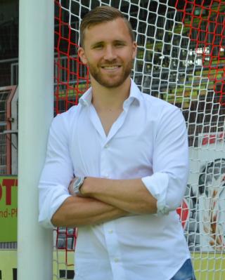 Henriksen guarantees start for Widmer against Heidenheim: "Our captain will lead the way."