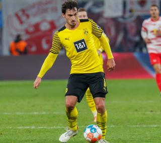 El veterano del Dortmund se abre al futuro