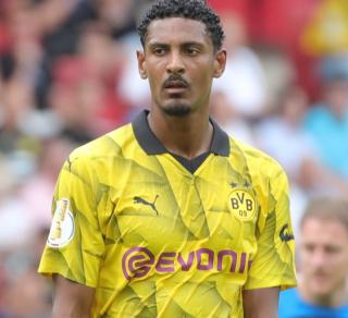 Haller casts doubt on Dortmund future
