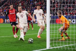 Bayern march into quarter-finals after another win over Leverkusen