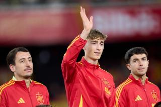 Bayern inquire about Dean Huijsen