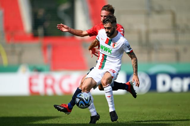 Colina leave Augsburg with another loan