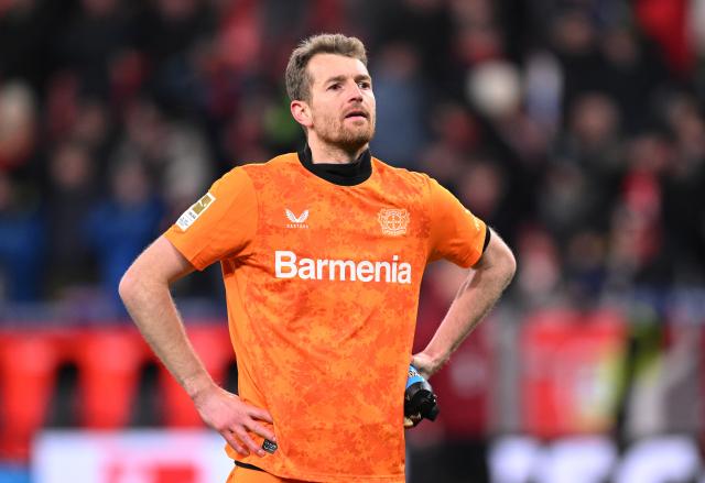 Lukáš Hrádecký for Leverkusen.