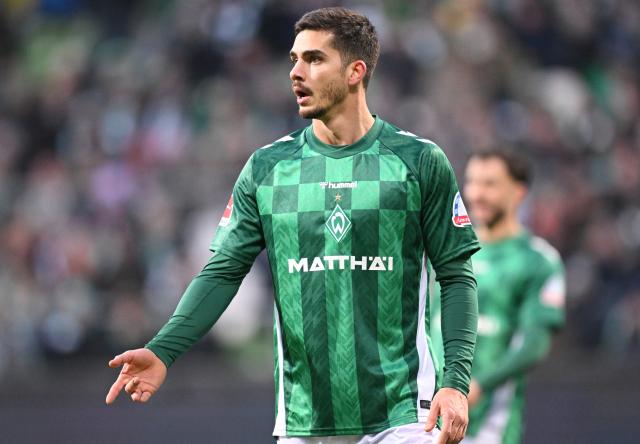André Silva for Werder Bremen.