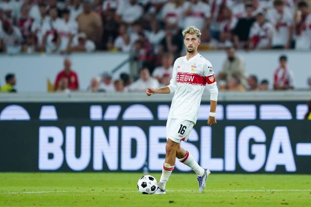 Atakan Karazor of Stuttgart controls the ball against FC Bayern.