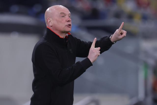 Uwe Rösler, set to take charge of his first game for Bochum this weekend Uwe Rösler, set to take charge of his first game for Bochum this weekend