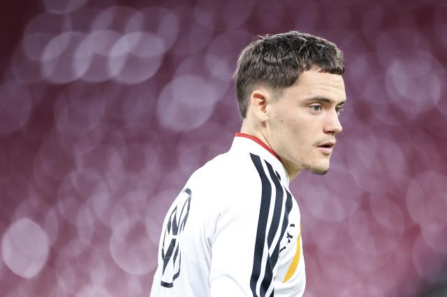 Germany are looking to secure their spot at the 2026 World Cup as they take on Slovakia. Germany are looking to secure their spot at the 2026 World Cup as they take on Slovakia.