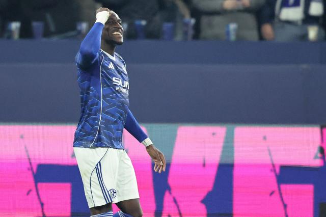 Lasme wins it for Schalke