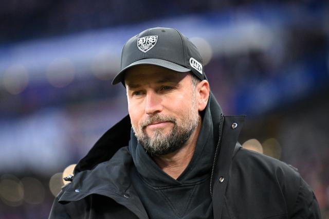 Hoeneß congratulates HSV