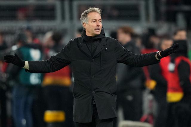 B04 coach Kasper Hjulmand.