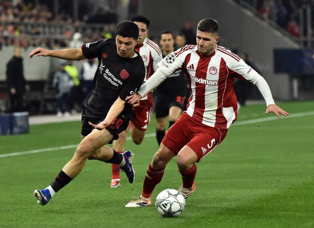 Leverkusen's Ibrahim Maza in a duel.