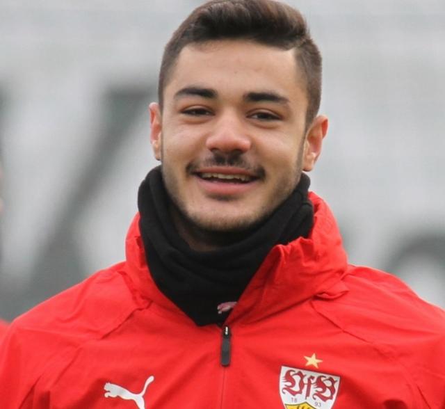 Ozan Kabak has joined Schalke 04 from VfB Stuttgart.