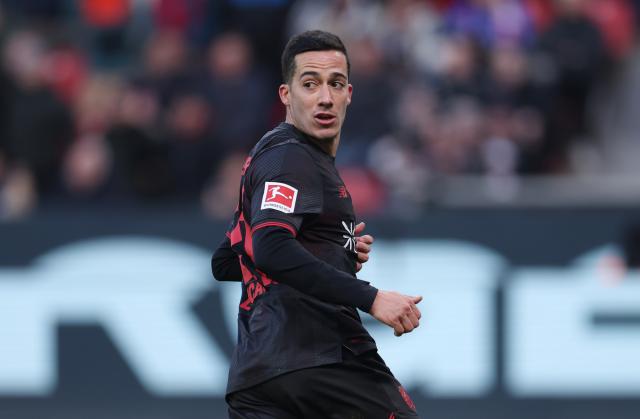 Lucas Vázquez for Bayer Leverkusen.