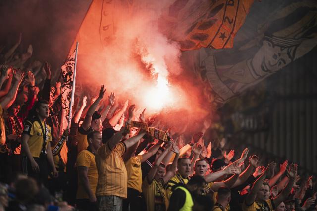 Dresden supporters 