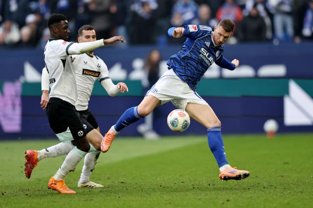 Moment of brilliance from Džeko