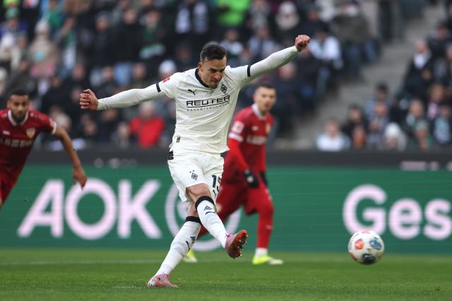 Poor penalty from Tabaković