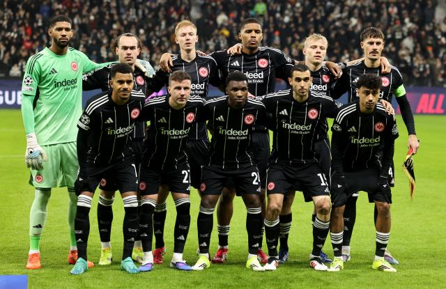 Eintracht Frankfurt team photo.