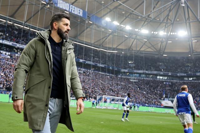 Miron Muslic, Schalke head coach 