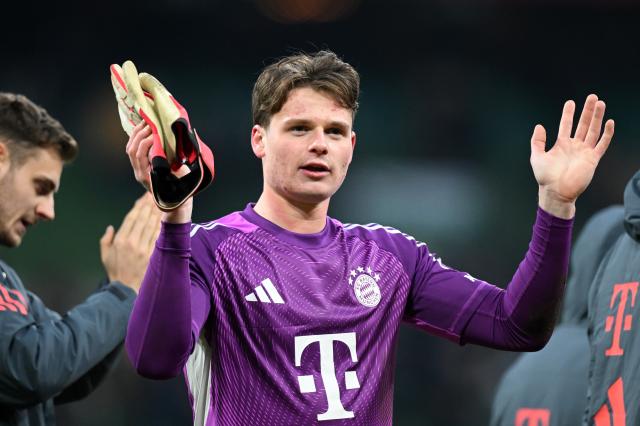 Jonas Urbig is set to start in goal for FC Bayern with Manuel Neuer out injured.